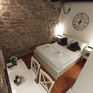 Center Of Apartment